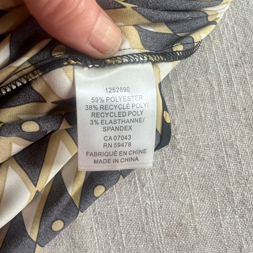 Joie ladies, pullover, long sleeve blouse XS, oversized, gold, black, and cream - Picture 5 of 13